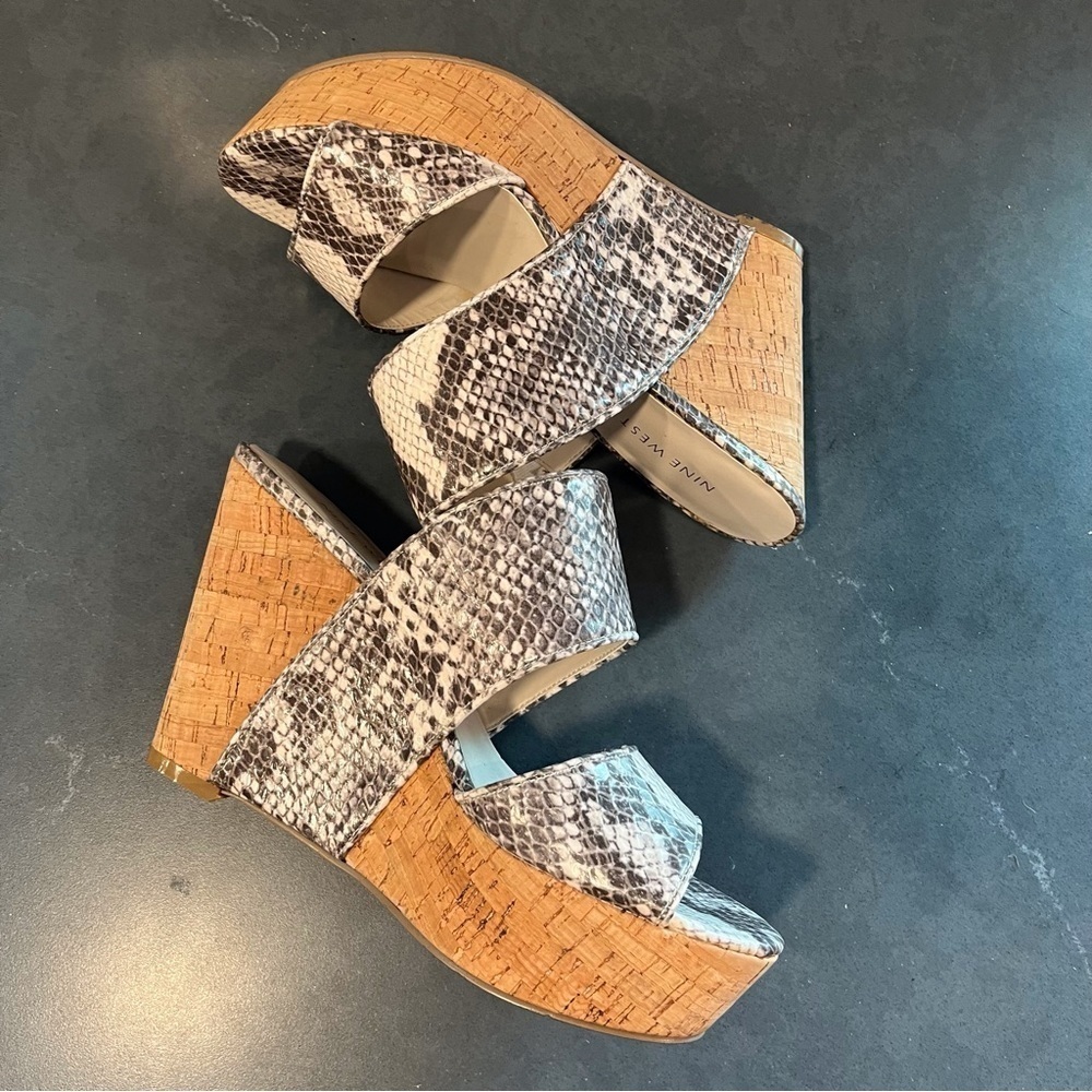 Nine West sz 8.5 Larysa python print strappy platform wedge sandals - Picture 8 of 11